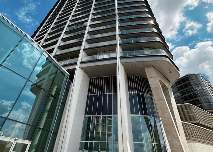 Danube River Front, Skyscraper 아파트 *