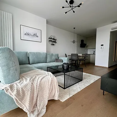 Apartamento Danube River Front, Skyscraper *